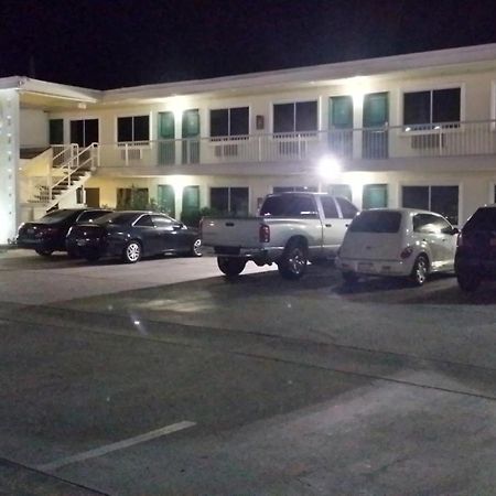 Desert Mirage Inn & Suites 니들즈 외부 사진